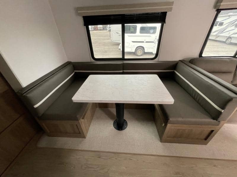 2026 Coachmen 2026 Coachmen Freedom Express - thumbnail 28