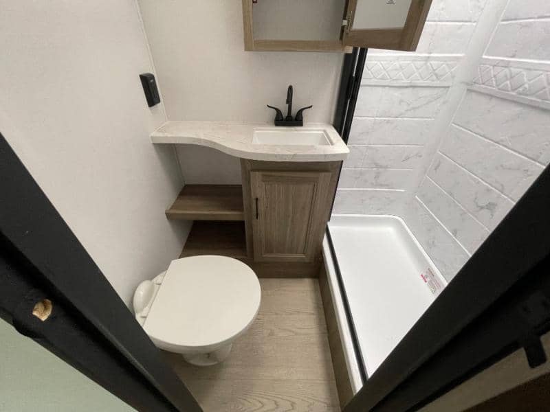 2026 Coachmen 2026 Coachmen Freedom Express - thumbnail 36