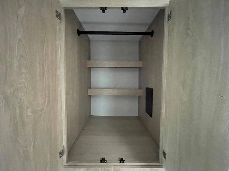 2026 Coachmen 2026 Coachmen Leprechaun - thumbnail 13