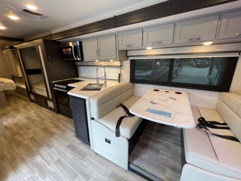 2026 Thor Motor Coach 2026 Thor Motor Coach Omni Trail - thumbnail 41