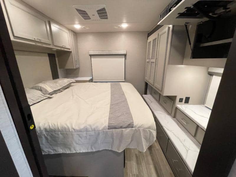 2026 Thor Motor Coach 2026 Thor Motor Coach Omni Trail - thumbnail 65