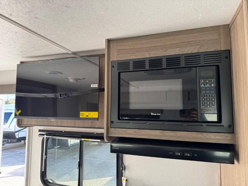 2026 Coachmen 2026 Coachmen Freedom Express - thumbnail 14