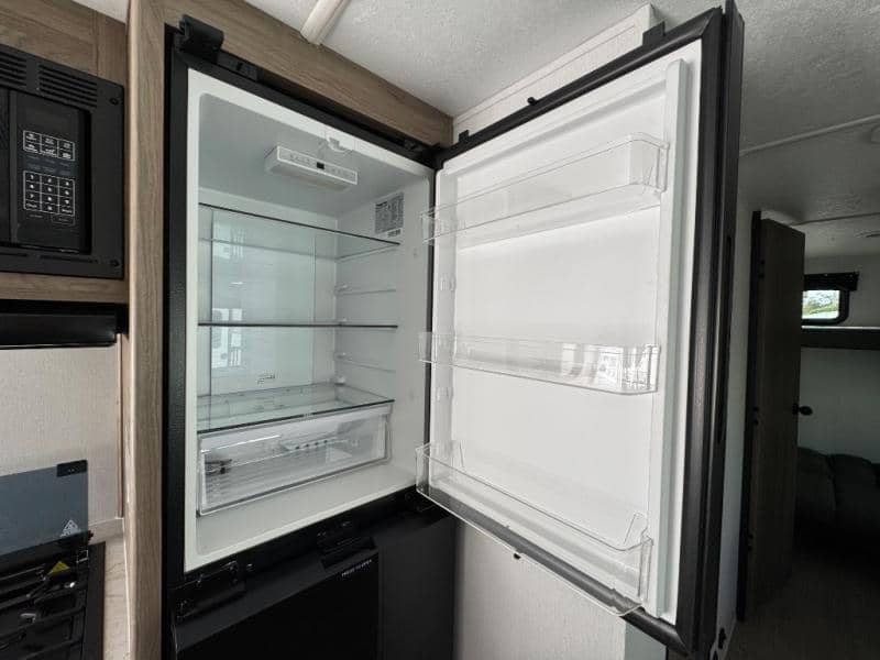 2026 Coachmen 2026 Coachmen Freedom Express - thumbnail 15