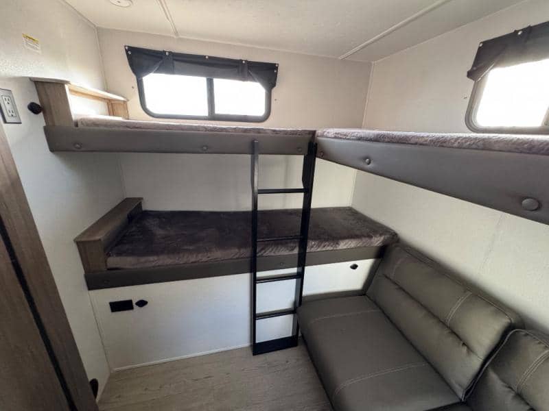 2026 Coachmen 2026 Coachmen Freedom Express - thumbnail 22