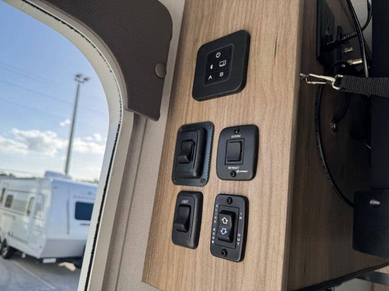 2026 Coachmen 2026 Coachmen Freedom Express - thumbnail 25