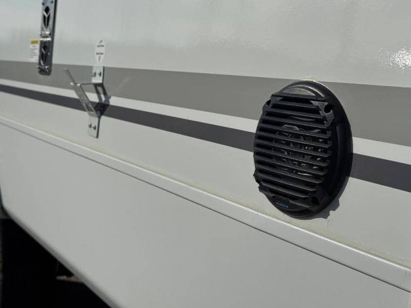 2026 Coachmen 2026 Coachmen Freedom Express - thumbnail 6