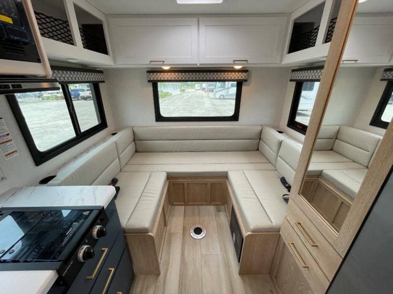 2026 Thor Motor Coach 2026 Thor Motor Coach Quantum - thumbnail 34