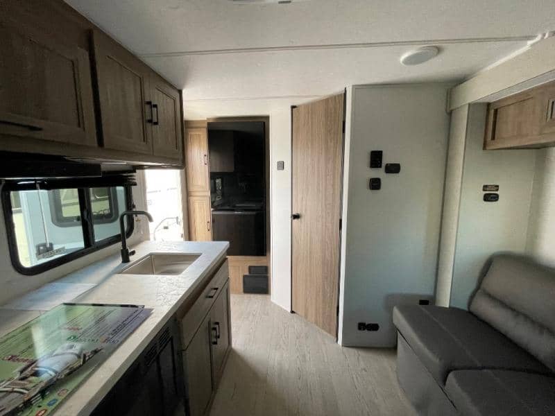 2026 Coachmen 2026 Coachmen Freedom Express Select - thumbnail 21