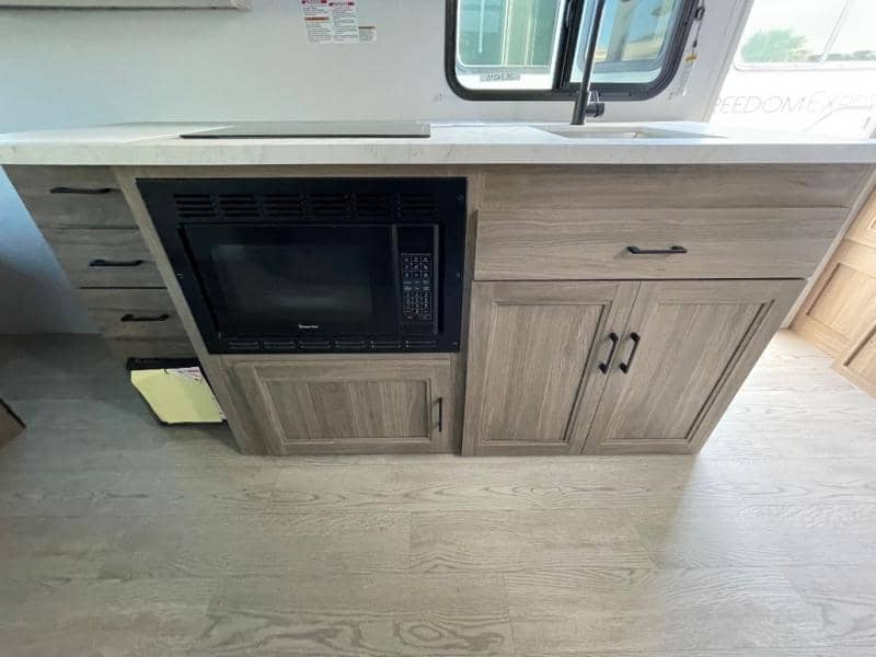 2026 Coachmen 2026 Coachmen Freedom Express Select - thumbnail 33