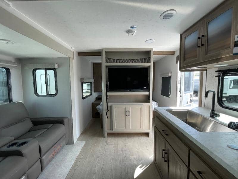 2026 Coachmen 2026 Coachmen Freedom Express - thumbnail 19