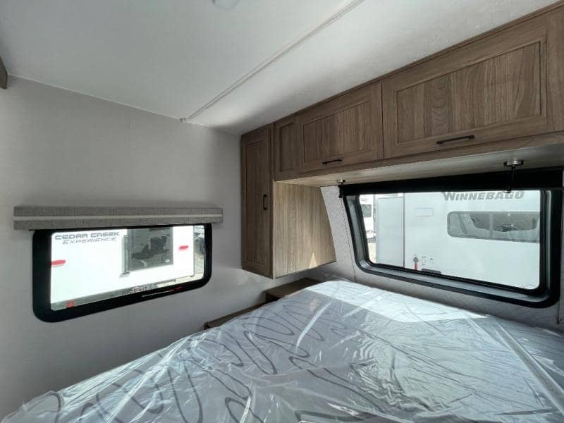 2026 Coachmen 2026 Coachmen Freedom Express - thumbnail 23