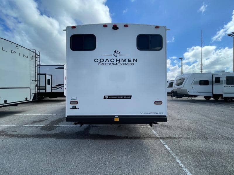 2026 Coachmen 2026 Coachmen Freedom Express - thumbnail 7