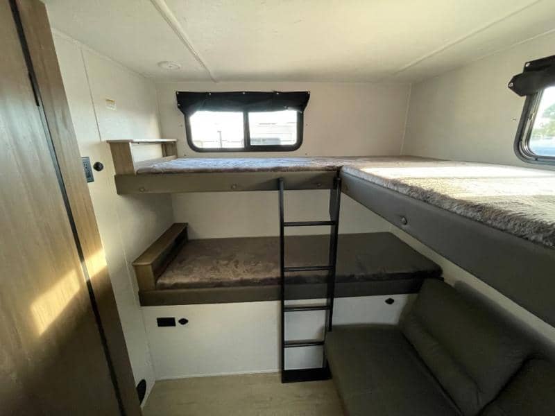 2026 Coachmen 2026 Coachmen Freedom Express - thumbnail 41