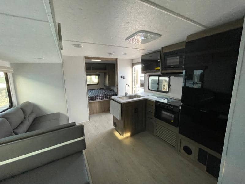 2026 Coachmen 2026 Coachmen Freedom Express - thumbnail 47