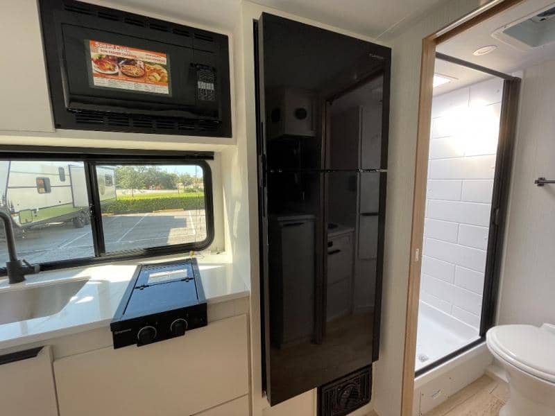 2026 Winnebago 2026 Winnebago Micro Minnie - thumbnail 15