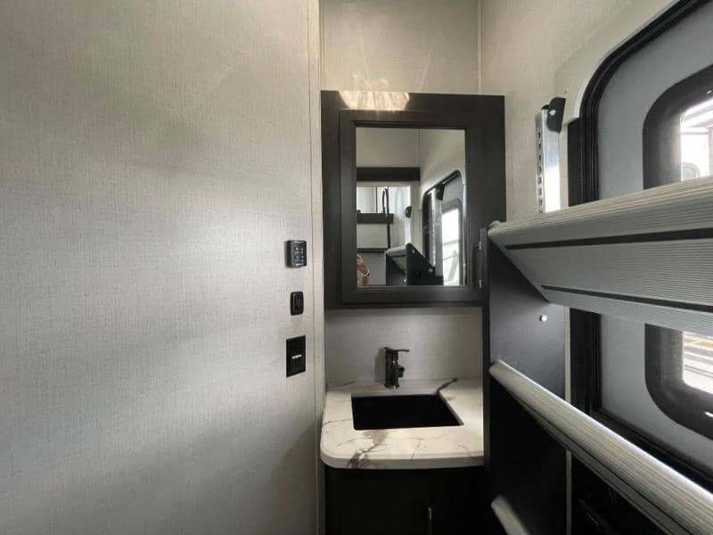 2026 Keystone RV 2026 Keystone RV Alpine Avalanche Edition - thumbnail 19