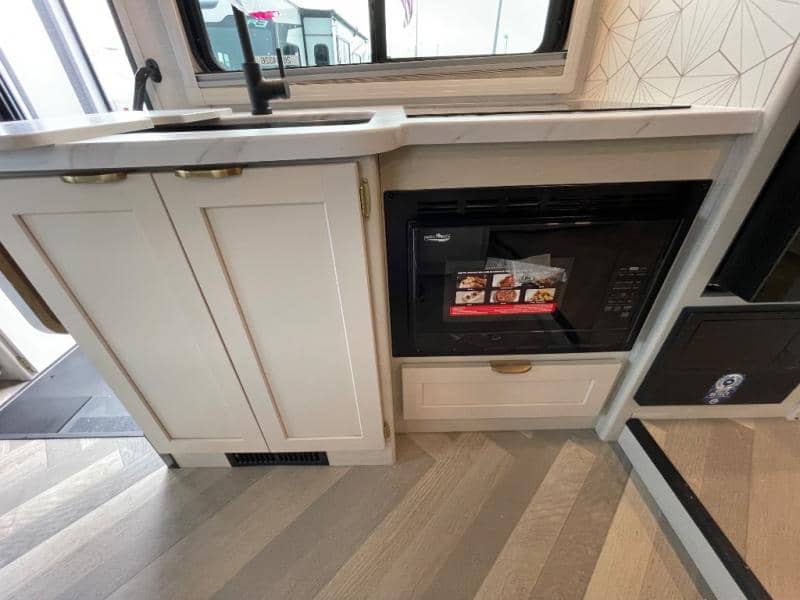 2026 Coachmen 2026 Coachmen Prism - thumbnail 33