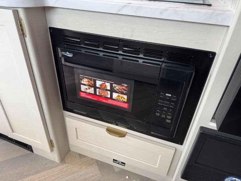 2026 Coachmen 2026 Coachmen Prism - thumbnail 15