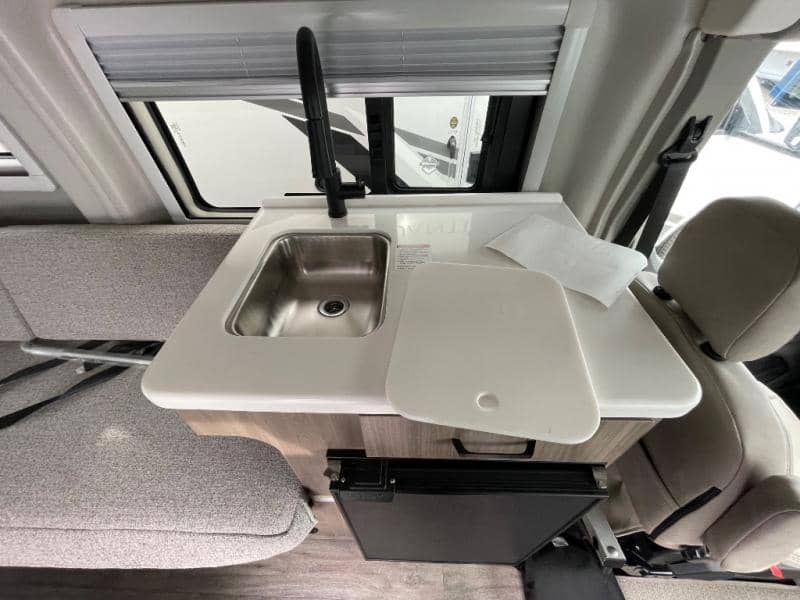 2026 Thor Motor Coach 2026 Thor Motor Coach Palladium - thumbnail 23