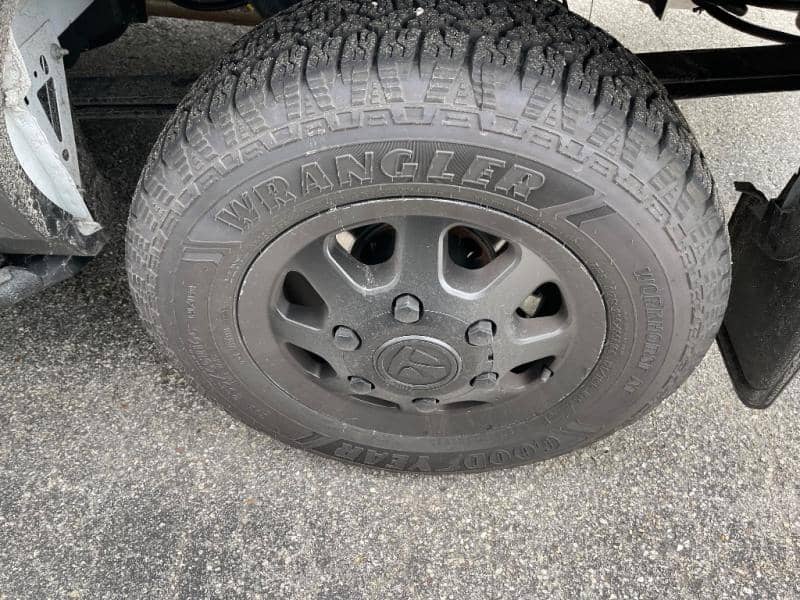 2026 Thor Motor Coach 2026 Thor Motor Coach Palladium - thumbnail 9