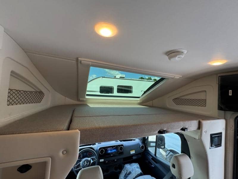 2026 Thor Motor Coach 2026 Thor Motor Coach Delano - thumbnail 13