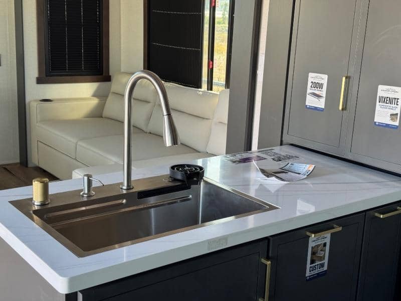 2026 Forest River 2026 Forest River CEDAR CREEK COTTAGE - thumbnail 11