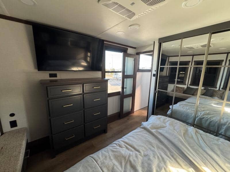 2026 Forest River 2026 Forest River CEDAR CREEK COTTAGE - thumbnail 24