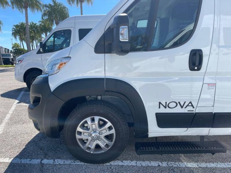 2026 Coachmen 2026 Coachmen Nova - thumbnail 5