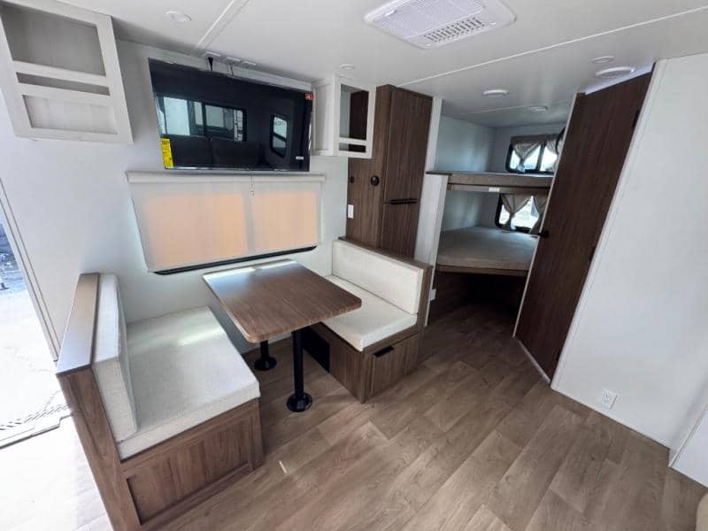 2026 Winnebago 2026 Winnebago Access - thumbnail 14