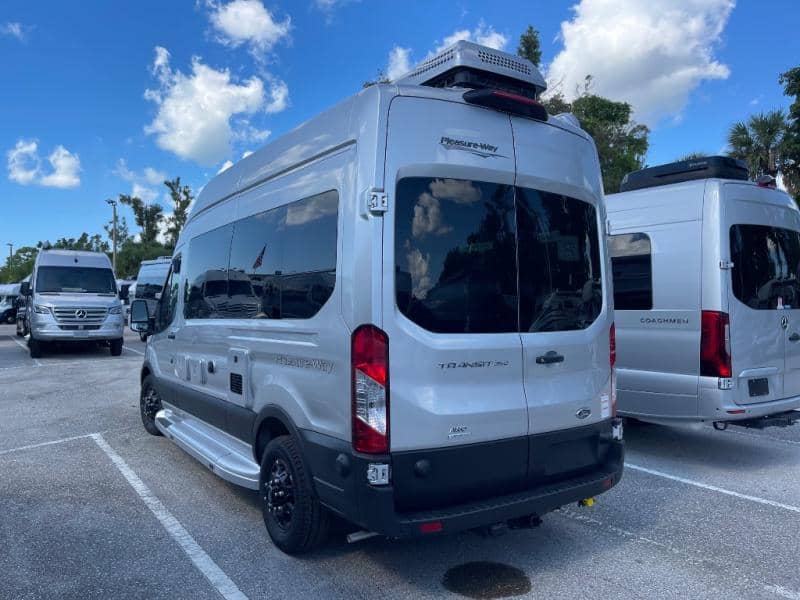 2026 Pleasure-Way 2026 Pleasure-Way Ontour - thumbnail 6