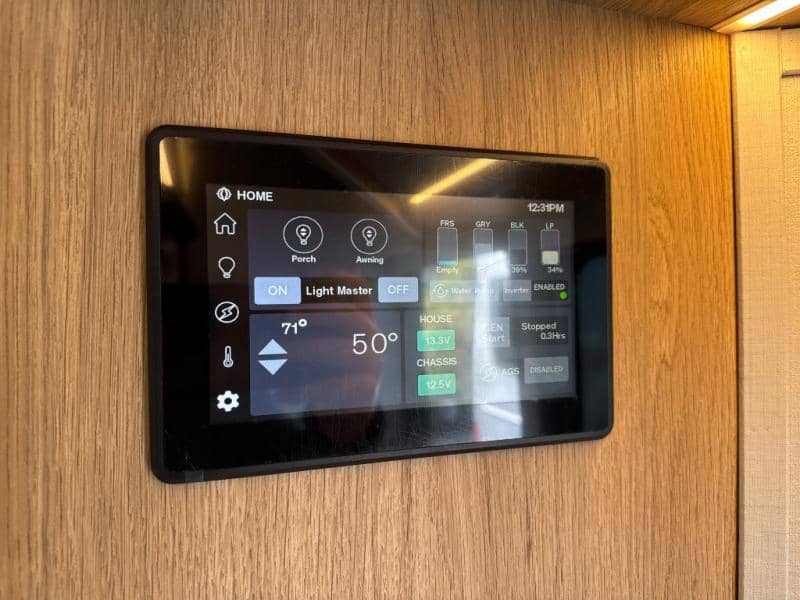 2025 Leisure Travel Vans 2025 Leisure Travel Vans Wonder - thumbnail 26