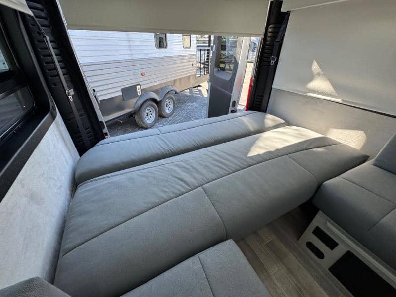 2026 Pleasure-Way 2026 Pleasure-Way Lexor - thumbnail 14