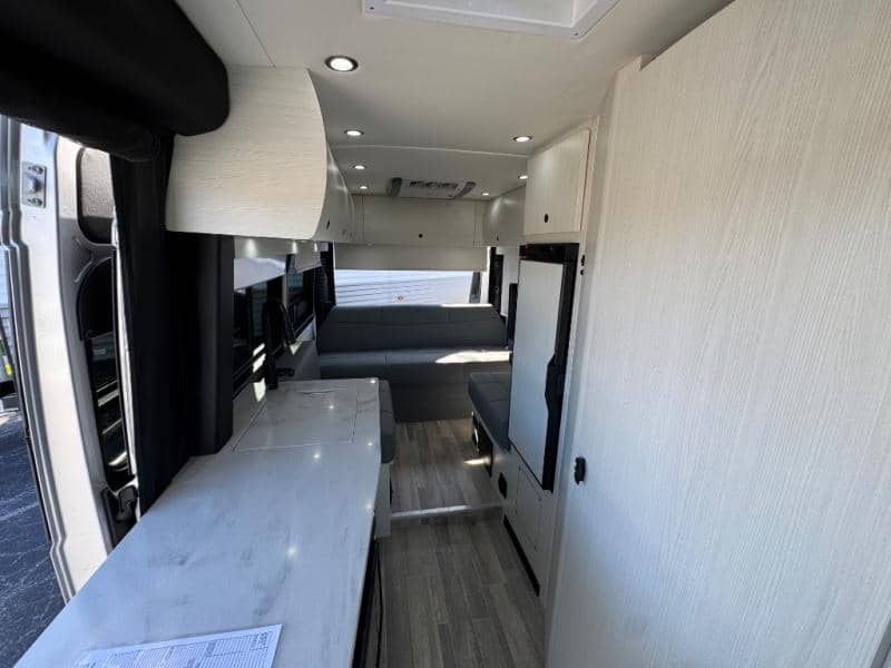 2026 Pleasure-Way 2026 Pleasure-Way Lexor - thumbnail 9