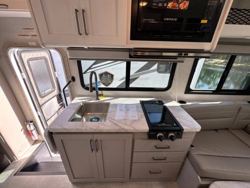 2026 Thor Motor Coach 2026 Thor Motor Coach Chateau - thumbnail 13