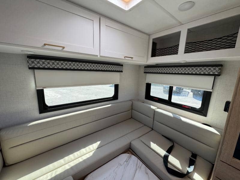 2026 Thor Motor Coach 2026 Thor Motor Coach Quantum - thumbnail 16