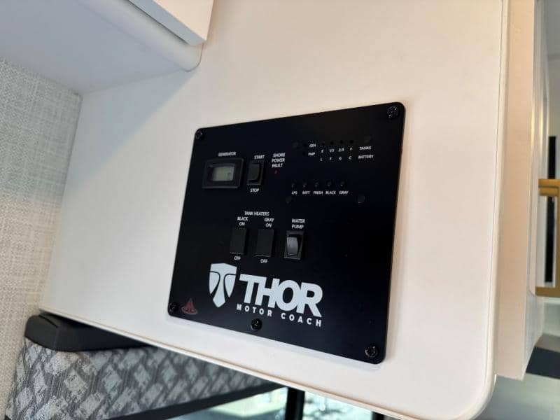 2026 Thor Motor Coach 2026 Thor Motor Coach Quantum - thumbnail 23