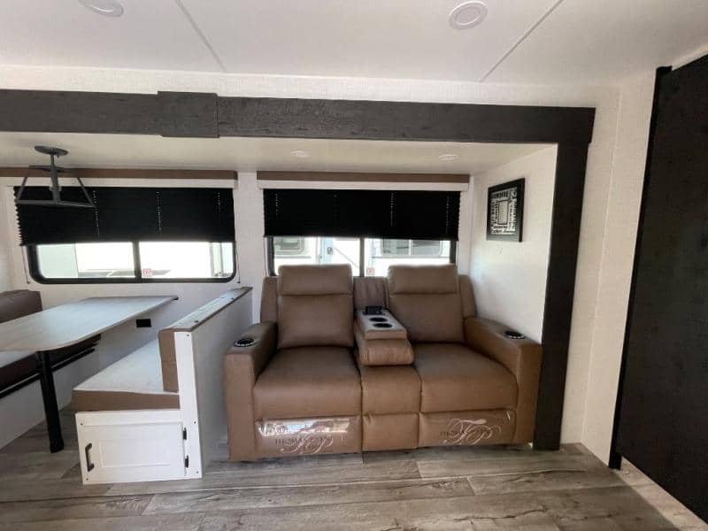 2026 Venture RV 2026 Venture RV Sienna - thumbnail 9