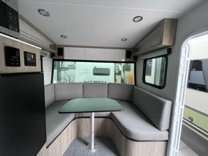 2026 inTech RV 2026 inTech RV Sol - thumbnail 16