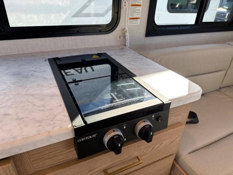 2026 Thor Motor Coach 2026 Thor Motor Coach Chateau - thumbnail 13