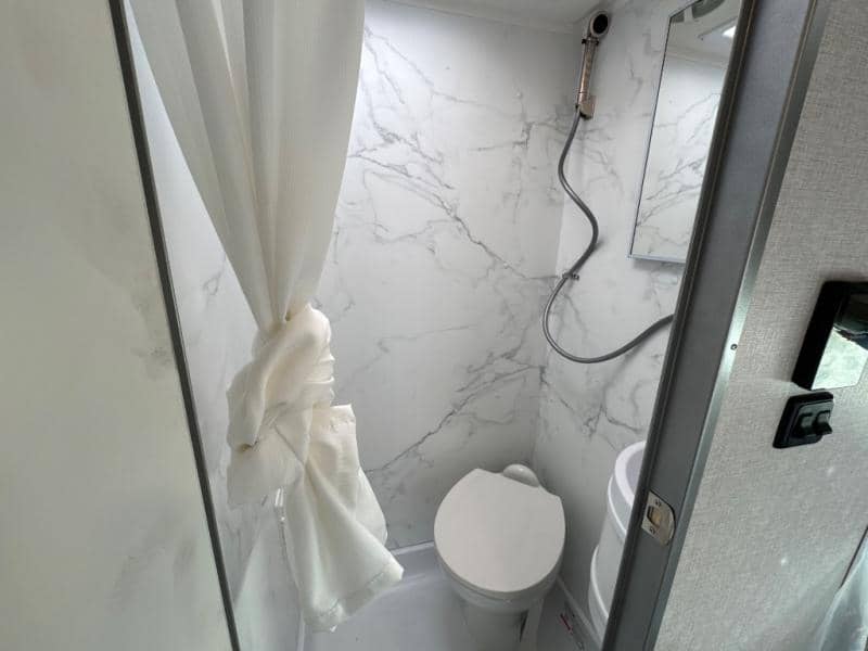 2026 Thor Motor Coach 2026 Thor Motor Coach Chateau - thumbnail 18