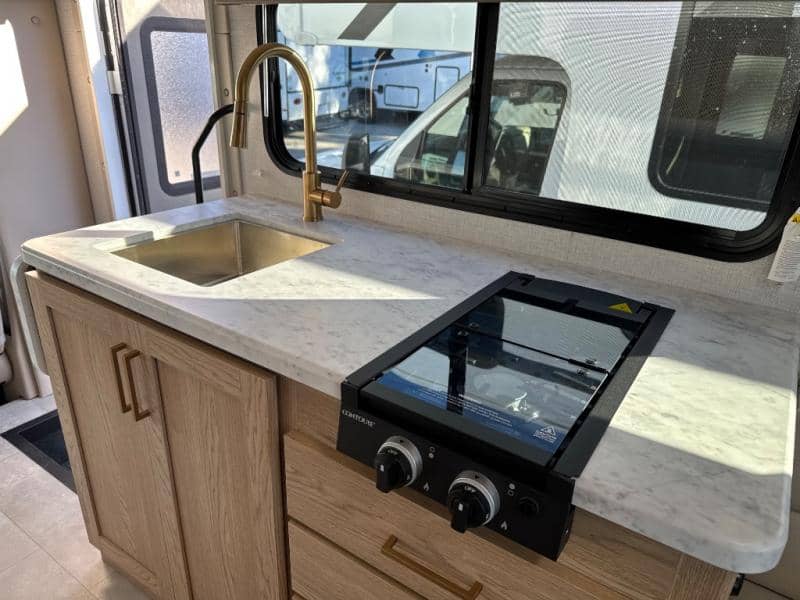 2026 Thor Motor Coach 2026 Thor Motor Coach Chateau - thumbnail 12