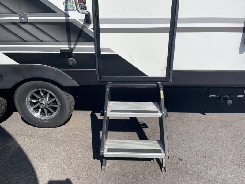 2024 Dutchmen 2024 Dutchmen Kodiak - thumbnail 8