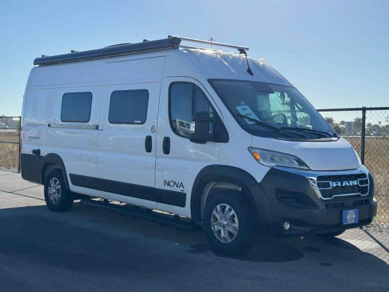 2026 Coachmen 2026 Coachmen Nova - thumbnail 1