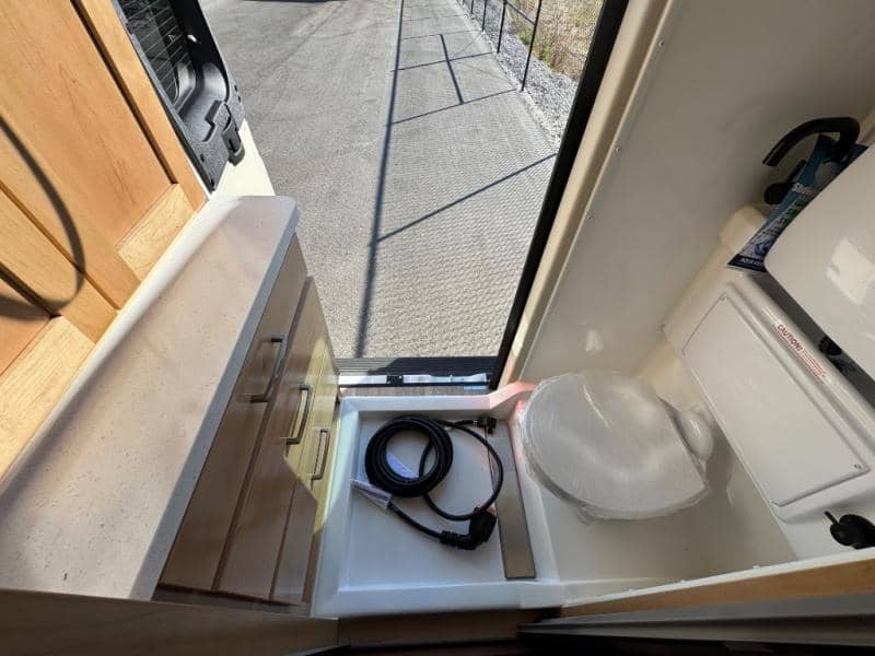 2026 Coachmen 2026 Coachmen Nova - thumbnail 18