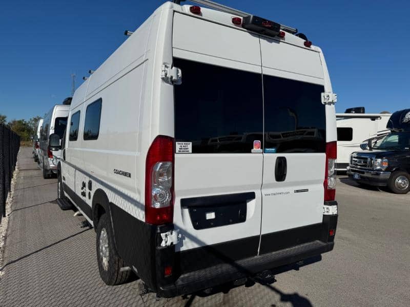 2026 Coachmen 2026 Coachmen Nova - thumbnail 4