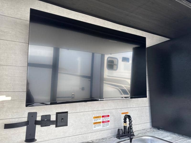 2026 Venture RV 2026 Venture RV SportTrek Touring Edition - thumbnail 8