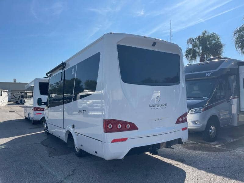 2026 Leisure Travel Vans 2026 Leisure Travel Vans Unity - thumbnail 5