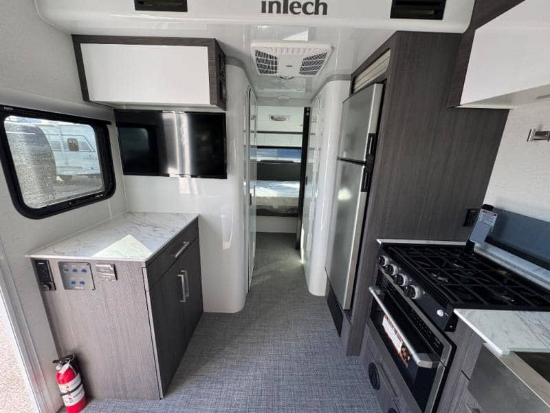 2026 inTech RV 2026 inTech RV Aucta - thumbnail 6