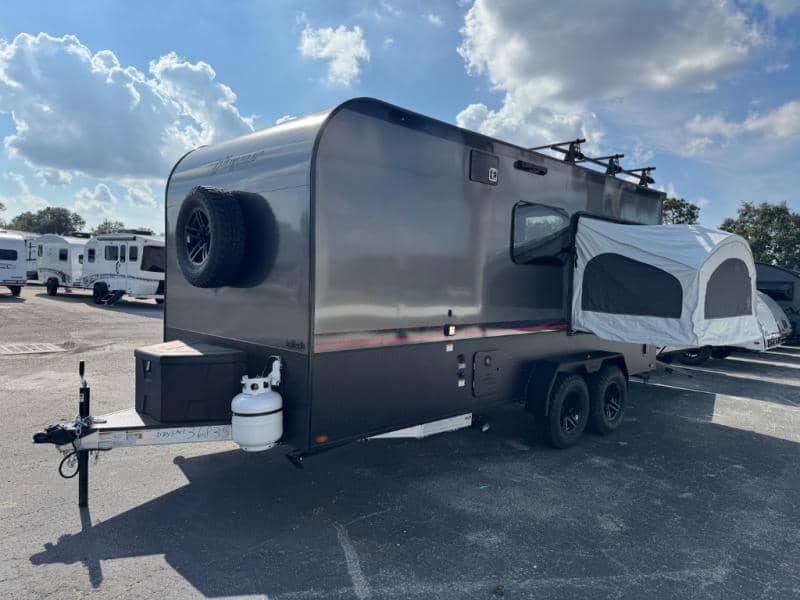 2026 inTech RV 2026 inTech RV Flyer Toy Hauler Expandable - thumbnail 3