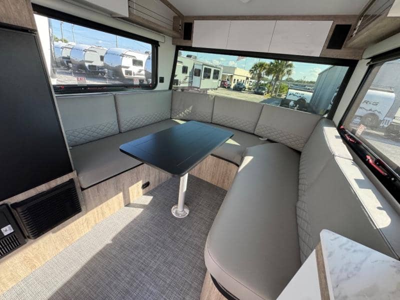 2026 inTech RV 2026 inTech RV Sol - thumbnail 9